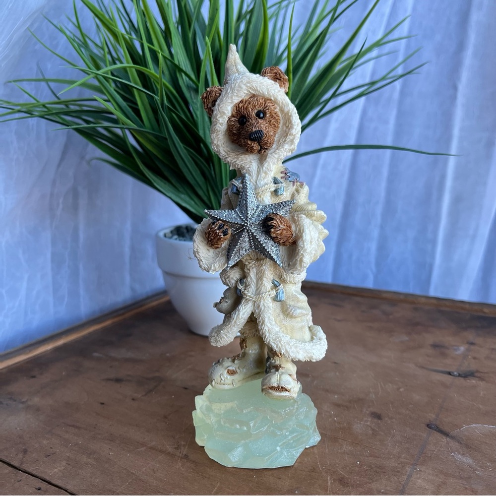 Vintage 1997 Boyd’s Bears the Folkstone Collection #2880 Polaris and the North